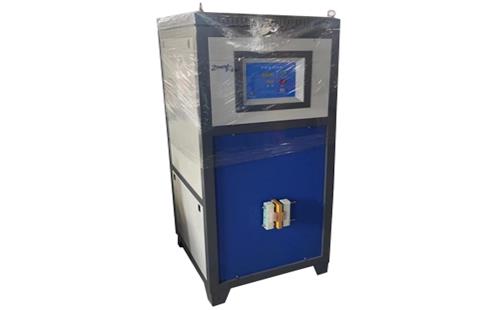 高頻爐對(duì)轉(zhuǎn)動(dòng)軸進(jìn)行淬火熱處理